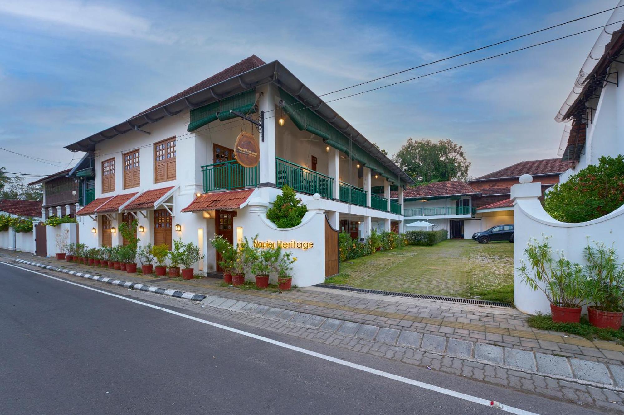 Napier Heritage By Velvet Hotels Kochi Ngoại thất bức ảnh